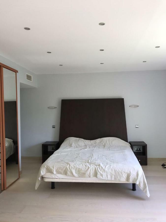 Villa With Heated Pool And Jacuzzi Close To Puerto Banus And Beach 埃斯特波纳 外观 照片