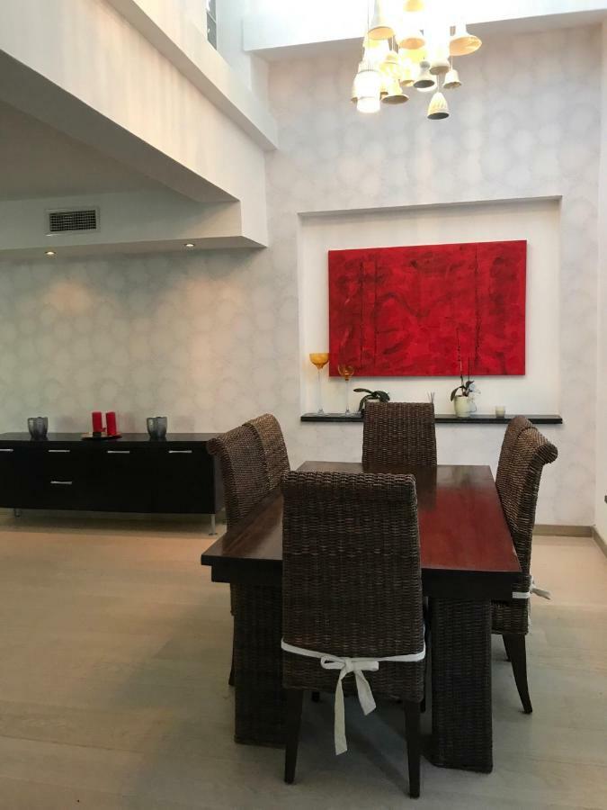 Villa With Heated Pool And Jacuzzi Close To Puerto Banus And Beach 埃斯特波纳 外观 照片