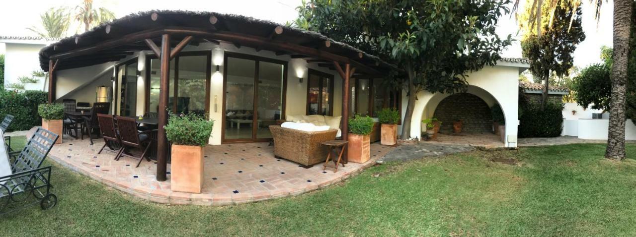 Villa With Heated Pool And Jacuzzi Close To Puerto Banus And Beach 埃斯特波纳 外观 照片